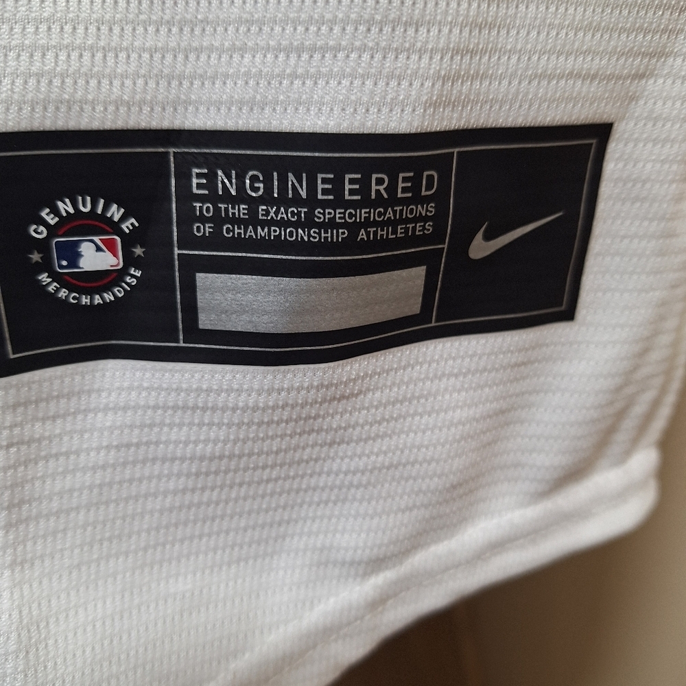 A Nike Genuine Merchandise Atlanta Braves Blank jersey in multiple sizes. - Picture 2 of 8